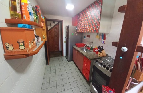 Alto de Buzios House | Comfortable house in Geribá, with indoor barbecue, pool and TV