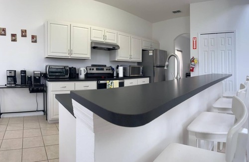 Kissimmee House | Comfortable house with hot tub, minutes away from theme parks