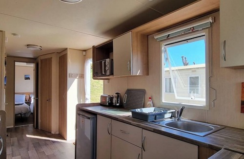 St Leonards-On-Sea House | Comfortable & Modern, Sleeps 6, Great Location