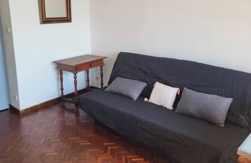 Beaux Arts-Boutonnet Apartment | Comfortable, quiet studio in Montpellier.