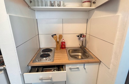 Homburg Apartment | Comfortable, renovated apartment near the university hospital & city center