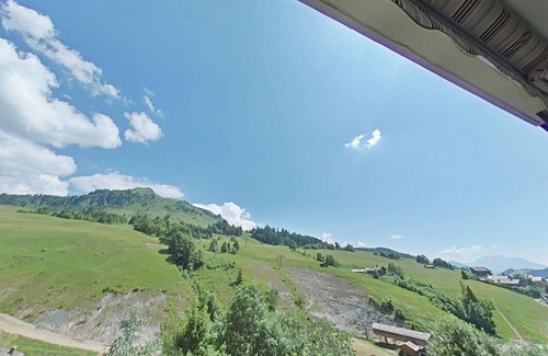 Le Grand-Bornand Apartment | Comfortable studio with balcony near the slopes