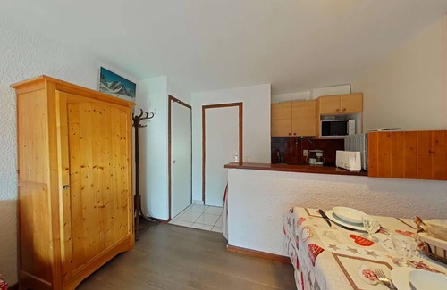 Le Grand-Bornand Apartment | Comfortable studio with parking in Grand Bornand