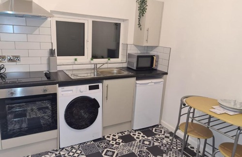 Long Eaton Apartment | Comfortable Stay