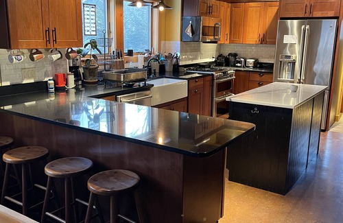 Carrabassett Valley House | Comfortable mountainside living w/large outdoor patio, super close to golfing