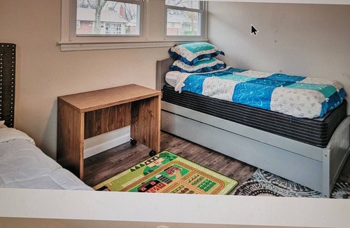 New Carrollton Villa | Comfortable villa