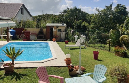 Sainte-Anne Apartment | Comfortable, waterfront studio, 5 minutes from the beach