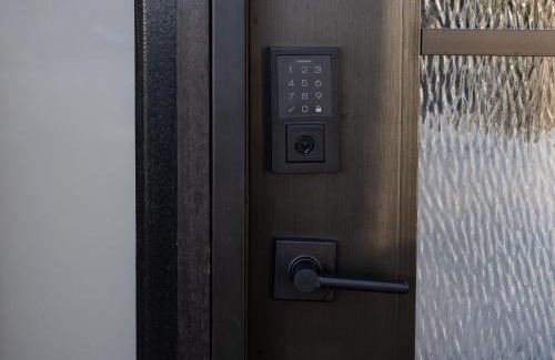 Willow Glen South - Lincoln Glen Apartment | Comfortable Willow Glen Home w Central AC&Heater