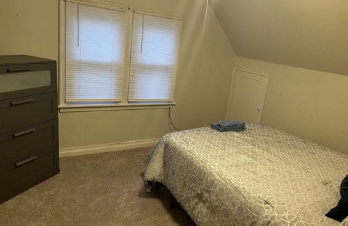 Wilmington House | ComfortableTwo-bedroom home