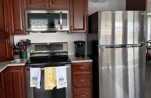 Old Lyme House | Comforts of home steps from a sandy private beach!