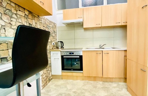 Leopoldstadt Apartment | Comfy 3BR Apt In Prime Location