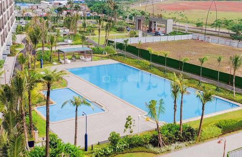 Bumi Serpong Damai Apartment | Comfy and Cozy Stay Studio Room at Sky House BSD Apartment By Travelio