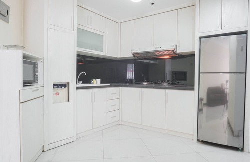 Semanggi Apartment | Comfy And Elegant 2Br At Sudirman Tower Condominium Apartment