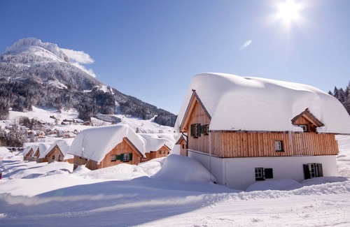 Altaussee Ski Chalet | Comfy Chalet in Altaussee near Ski Area