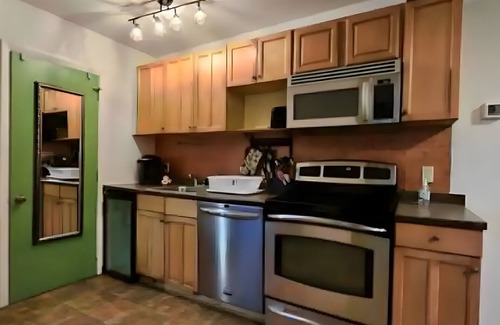 Tannersville Cottage | Comfy Cottage!