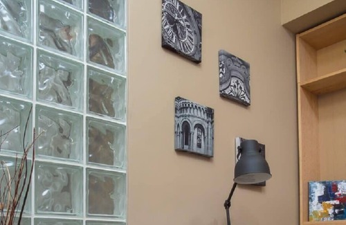 Mission District Apartment | Comfy Home Office Condo w Parking Balcony Coffee