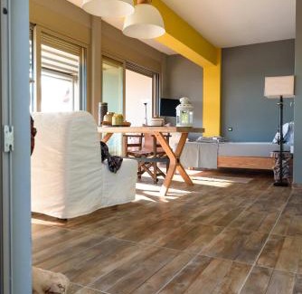 Kourouta House | Comfy Kourouta Apartment & Suite