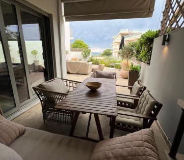 Kourouta House | Comfy Kourouta Apartment & Suite