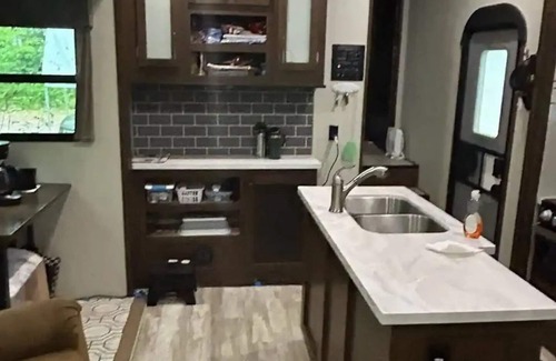 Pelham House | Comfy, Luxurious Glamping Camper near Amherst, MA