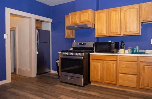Prescott Apartment | Comfy Oakland Apartment 15 min from San Francisco