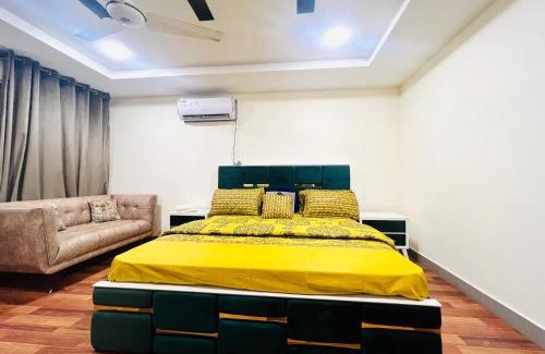 Islamabad Apartment | Comfy one bedroom apartment in Bahria town