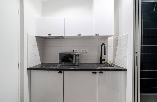 Amerique Apartment | Comfy studio on ground floor | Paris 19E