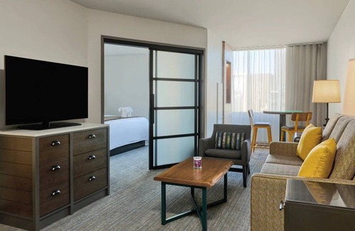 Cortez Hill Condo | Comic-Con 2023! Walking Distance – Sleeps 10 Marriott Pulse