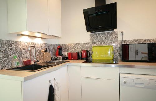 Saint-Quentin Apartment | Comme à la Maison - DE LA TOUR