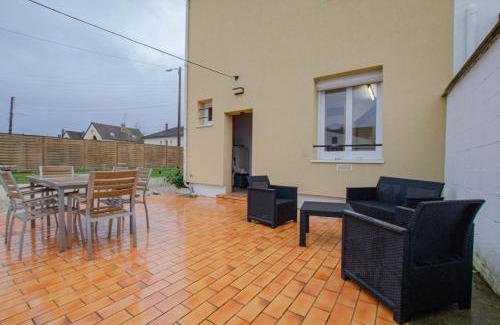 Saint-Julien-les-Villas House | Comme a la maison