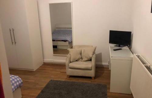 Clapham House | Common 2