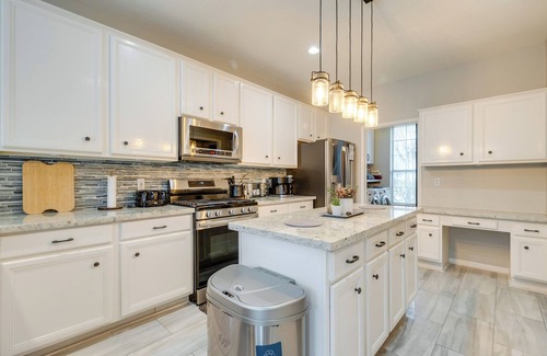 Tomball Cottage | Community Perks at Luxe Houston Area Home!