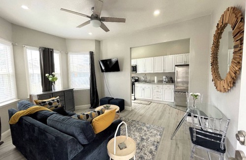Prescott Condo | Commuter's Dream #1 | 2BR 1BA Condo | 8 min to SF