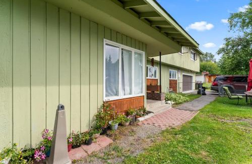 Airport Heights Community Council House | Compact But Cozy Too