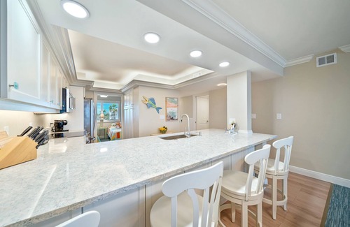 Sanibel Condo | Compass Point #133 is a 2/2 + a Den Vacation Rental on Sanibel Island