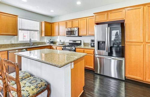 Otay Ranch House | Compassion home at your convenience.