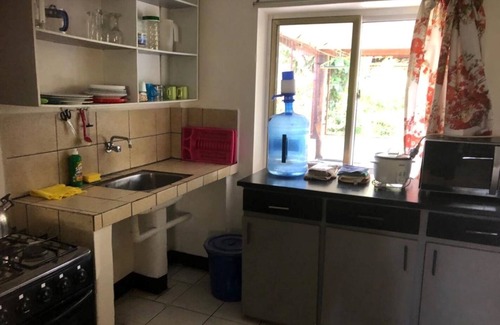 Paramaribo Apartment | Compleet Appartement met Ruim Overdekt Terras