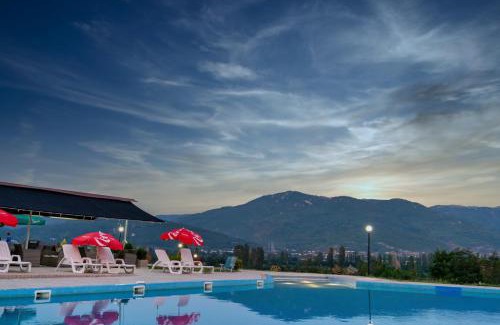 Southwestern Region Resort | Complex Praga