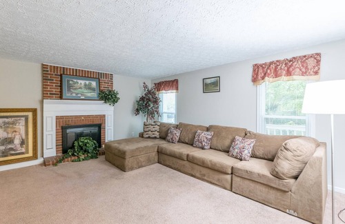 Worthington House | Complimentary use of coffee drip pot, perfect for family gatherings!