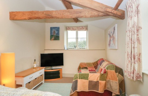 Shepton Mallet Cottage | COMPTON COTTAGE, family friendly in Shepton Mallet