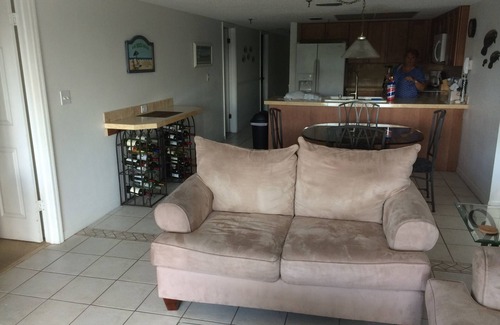Madeira Beach Condo | Condo Across from Johns Pass
