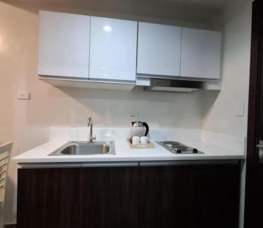 Luzon Apartment | Condo in Makati