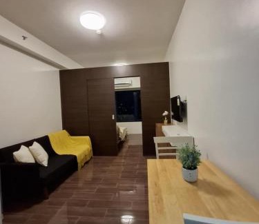 Luzon Apartment | Condo in Makati