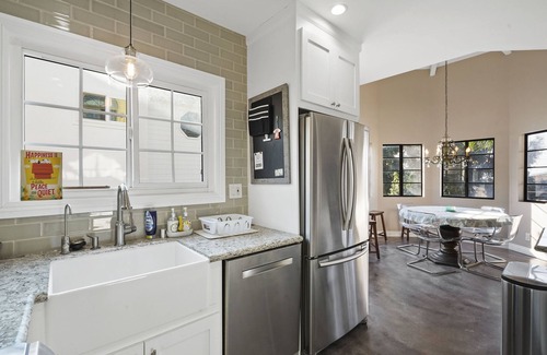 South Redondo Condo | Condo In Redondo Beach. Close To The Ocean & Beach.