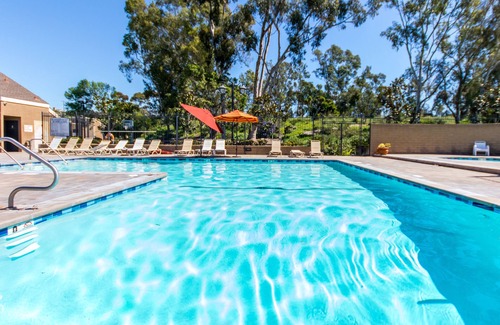 Westside Costa Mesa Condo | Condo on 40 acres of Nature near the beach! Holidays still available