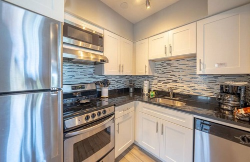Belleair Beach Condo | Condo On The Beach - Heated Pool - Self Check-in
