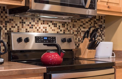 Brian Head Apartment | Condo SS7B- Dog Friendly, Cozy Condo, Ski In/Out