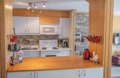 Saint-Philemon Ski Chalet | Condo Thibault 117 A - Condo at Massif du Sud