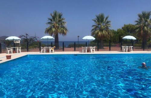 Vulcanello Apartment | Condominio baia fenicia