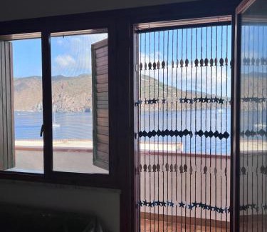 Vulcanello Apartment | Condominio baia fenicia