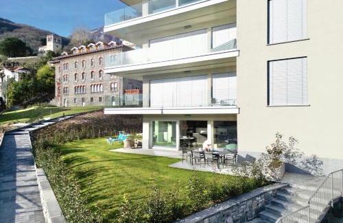 Menaggio Apartment | Condominio Modern House